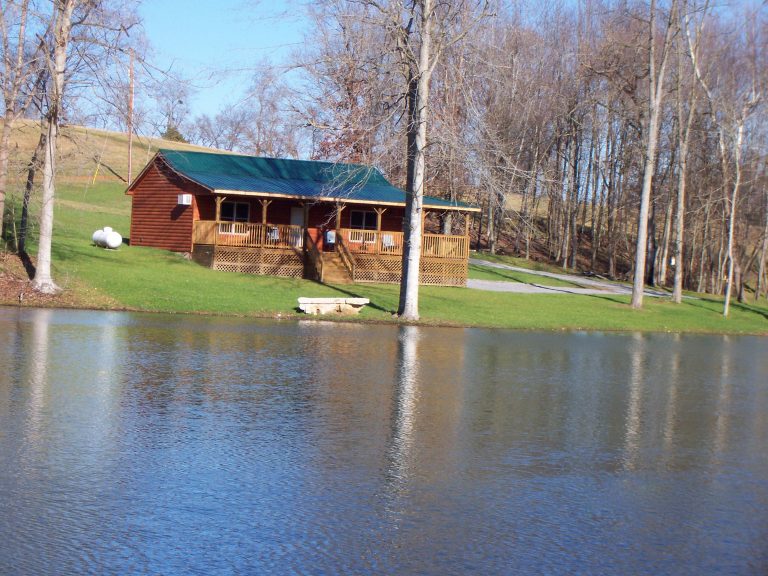 cabin2 Peaceful Valley Lake and Cabins